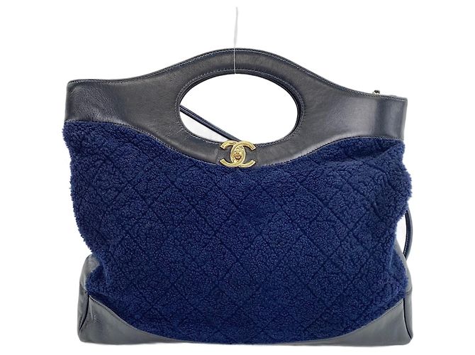 Borsa a tracolla CHANEL 31 Chanel blu navy - vista 2