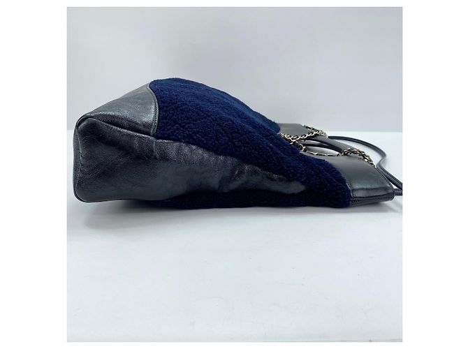 Borsa a tracolla CHANEL 31 Chanel blu navy - vista 5