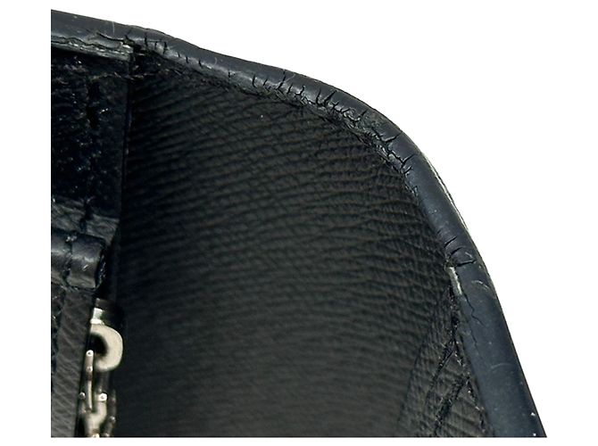 Louis Vuitton Epi Leather Bi-Fold Wallet Black - view 12
