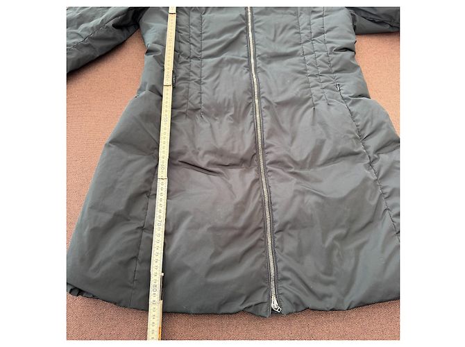 Moncler Abrigo de Plumas Negro con Capucha - vista 9