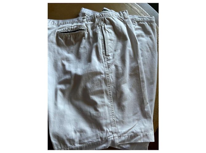 Conjunto de Bermudas Yves Saint Laurent - Branco e Ecru Prata Vermelho Dourado Verde Azul marinho - vista 5
