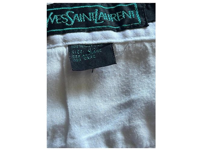Conjunto de Bermudas Yves Saint Laurent - Branco e Ecru Prata Vermelho Dourado Verde Azul marinho - vista 9