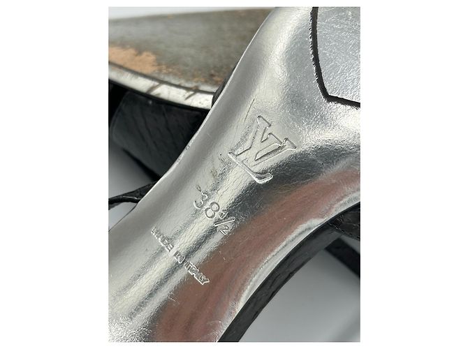 Slender Louis Vuitton Décolleté Slingback Pelle di Serpente Nera Logo LV Cristalli Nero - vista 15