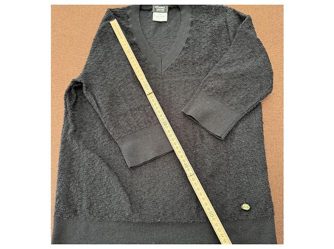 Suéter de cuello en V Chanel Uniform de lana negra Negro - vista 9