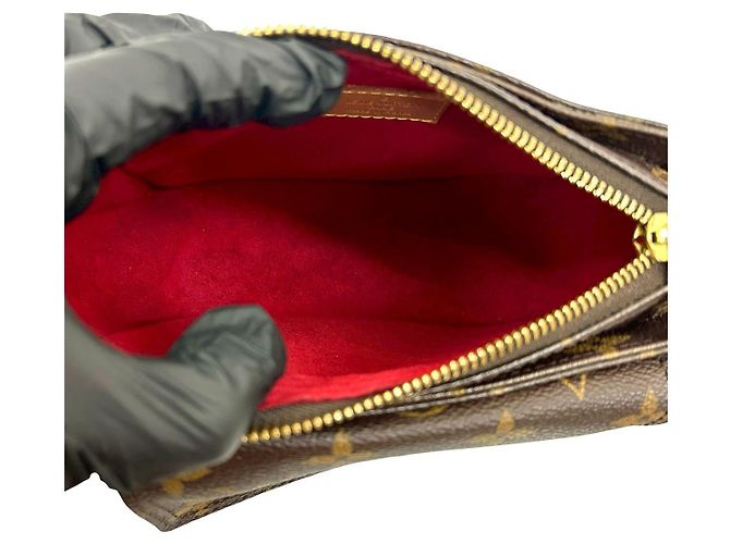 Mini borsa a tracolla Louis Vuitton Vivasite Monogram Marrone - vista 10