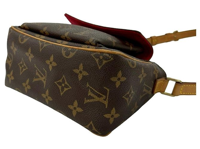 Mini borsa a tracolla Louis Vuitton Vivasite Monogram Marrone - vista 9