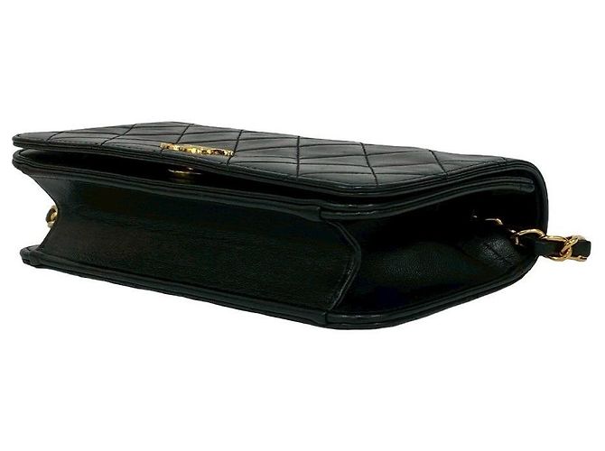 Timeless Borsa a tracolla Chanel Matelasse in agnello Nero - vista 9