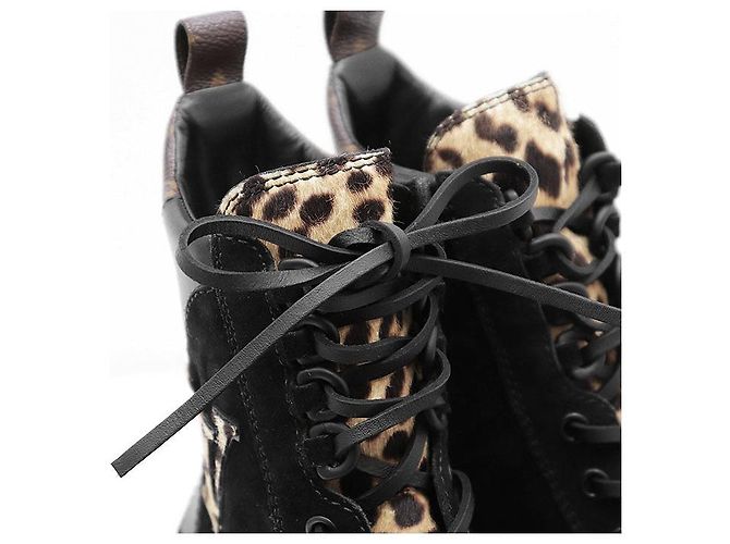 Louis Vuitton Laureate Boots Schwarz - Ansicht 11