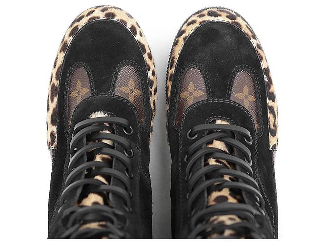 Louis Vuitton Laureate Boots Schwarz - Ansicht 7
