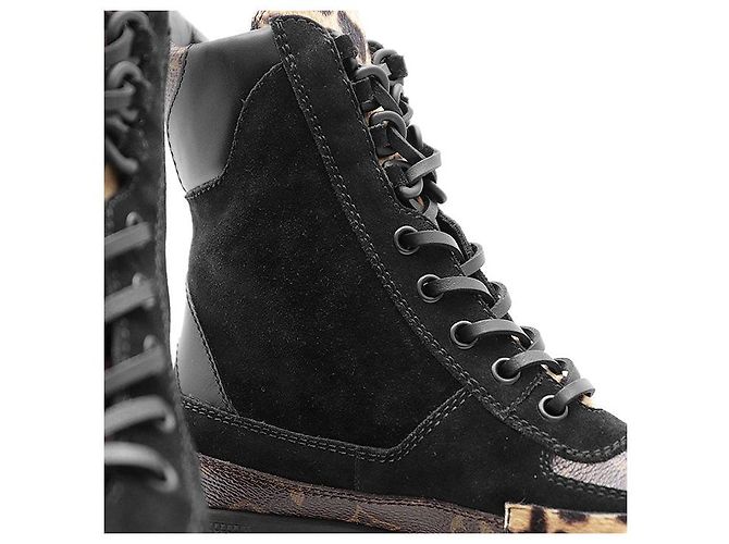 Louis Vuitton Laureate Boots Schwarz - Ansicht 9