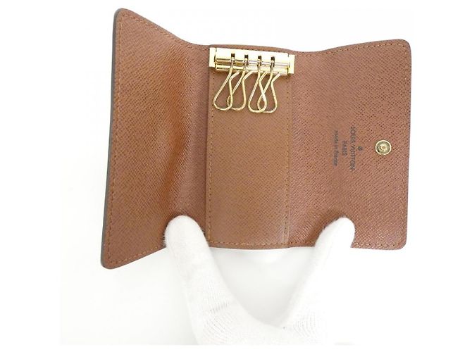 Louis Vuitton Monogram Key Case Brown - view 5