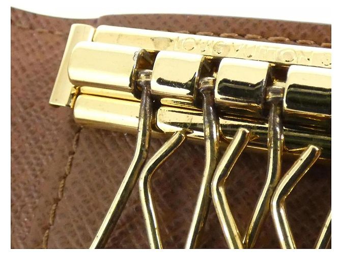 Louis Vuitton Monogram Key Case Brown - view 6