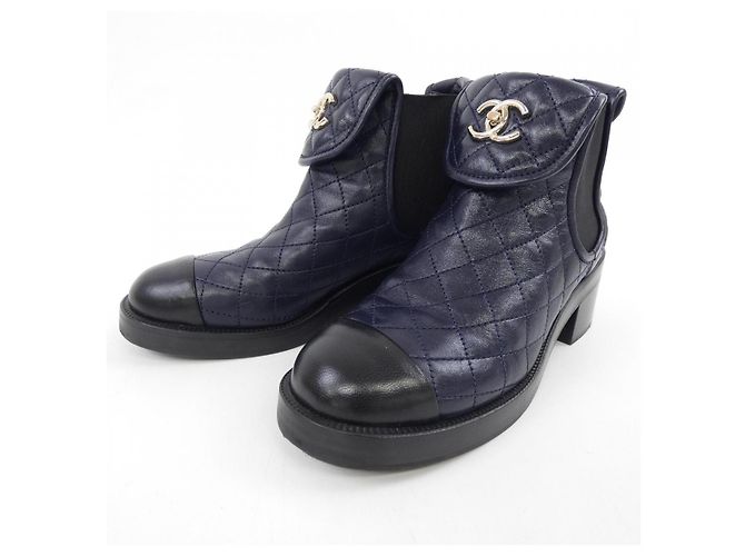 Timeless Botines CHANEL de piel de cordero Azul Azul marino - vista 3