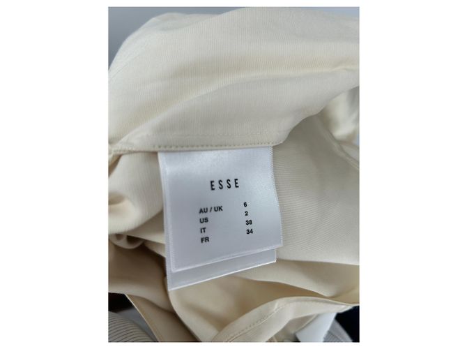Elia Essentials. Minifalda Elia Essentials ESSE Beige - vista 4