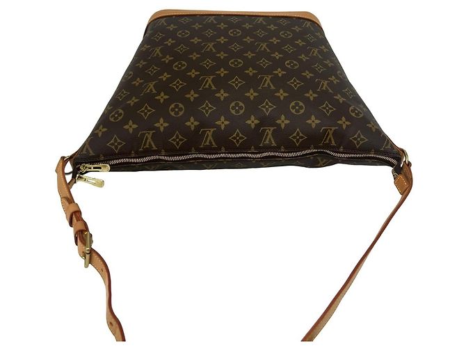 Borsa a Spalla Louis Vuitton Amfar Three Vanity Star Monogram Marrone - vista 4