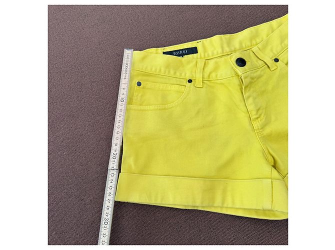 Gucci Short de denim amarillo - vista 8