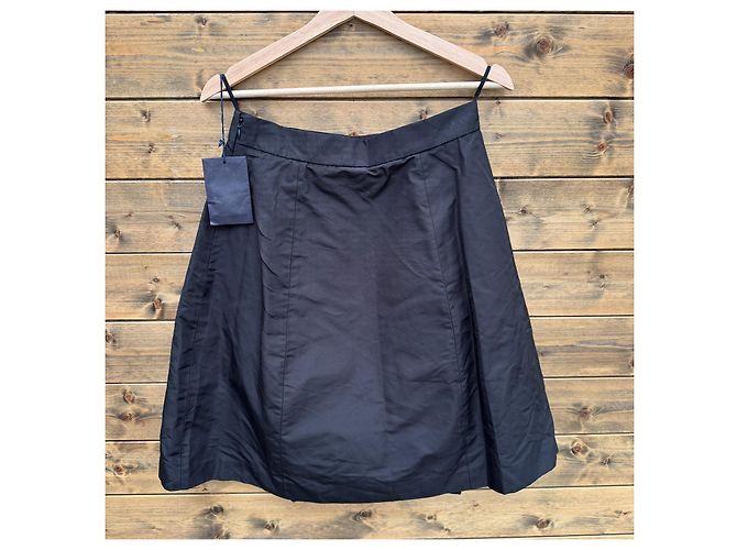 Prada Falda Midi Plisada Negra Negro - vista 2