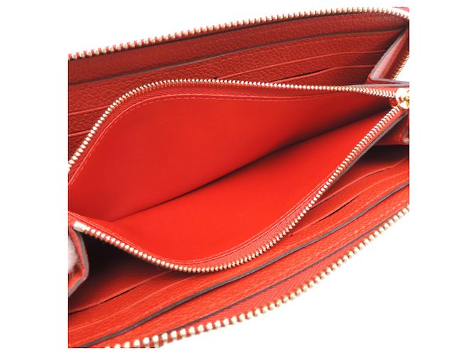Cartera Long Clemence Louis Vuitton Roja - vista 7