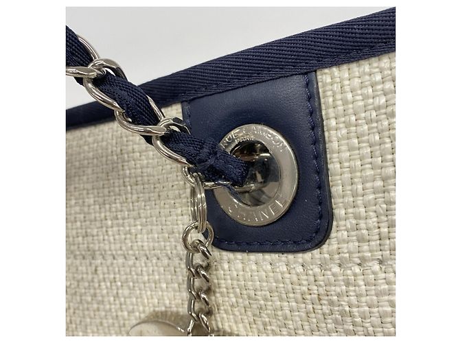 Chanel Deauville Stroh-Tote-Bag mit Kette Marineblau - Ansicht 10