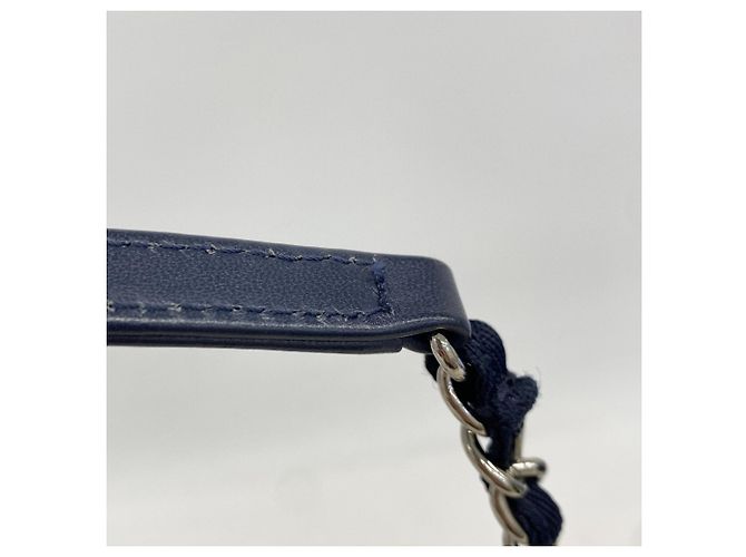 Chanel Deauville Stroh-Tote-Bag mit Kette Marineblau - Ansicht 9