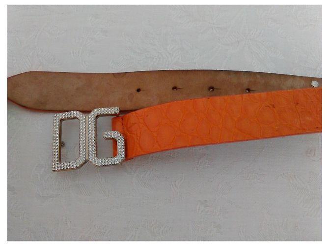 Dolce & Gabbana orangefarbener Ledergürtel mit Strass - Ansicht 5