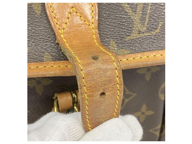 Borsa a tracolla Louis Vuitton Monogram Gibeciere GM Marrone - vista 11