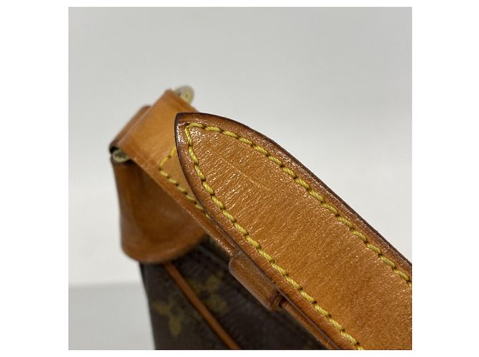 Borsa a Spalla Louis Vuitton Monogram Boulogne 30 Marrone - vista 10