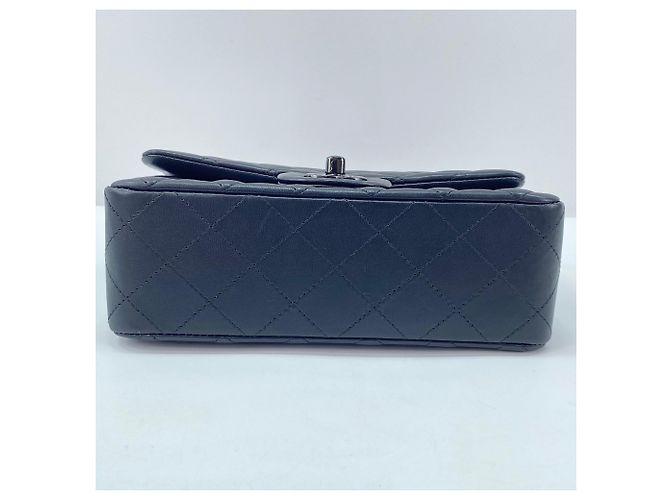 Borsa a Spalla Chanel Mini Matelassé Nero - vista 7
