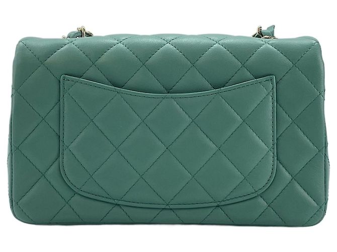 Chanel Mini Matelassé Schultertasche in Grün - Ansicht 3