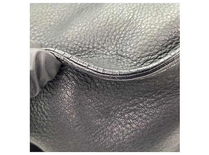 Chloé Marcie Handtasche in Schwarz - Ansicht 10