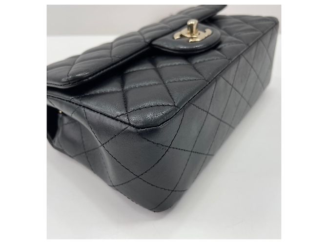 Borsa a Spalla Chanel Mini Matelassé 20 Nero - vista 8