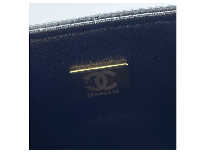 Borsa a Spalla Chanel Mini Matelassé Nero - vista 13