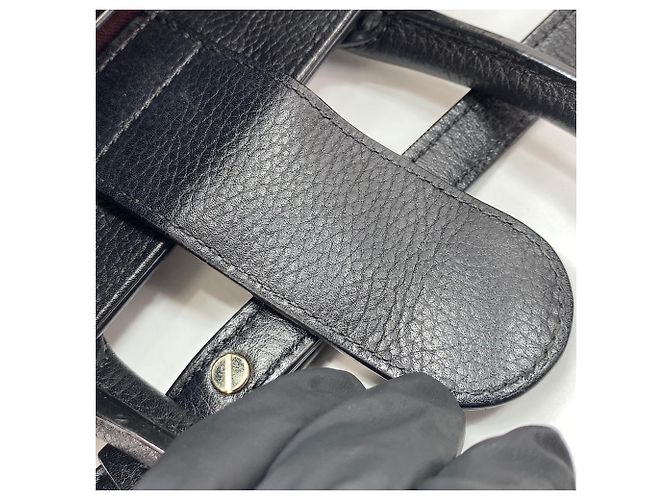 Chanel Neo Executive Handtasche in Schwarz - Ansicht 12