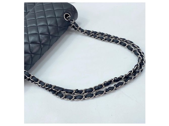 Borsa a tracolla Chanel Matelassé 25 Nero - vista 10