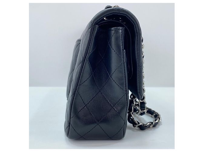 Borsa a tracolla Chanel Matelassé 25 Nero - vista 5