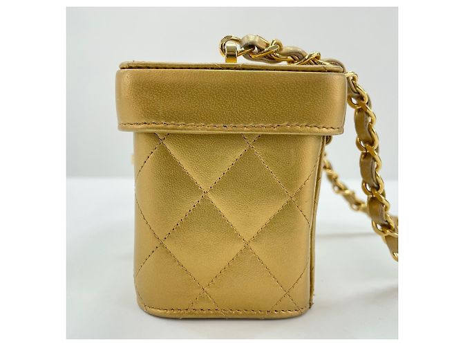 Borsa a Spalla Chanel Matelassé in Oro D'oro - vista 5