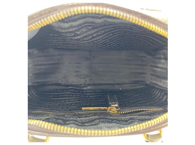 Borsa a mano Prada Saffiano in Gold D'oro - vista 12