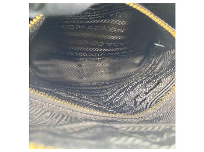 Borsa a mano Prada Saffiano in Gold D'oro - vista 13