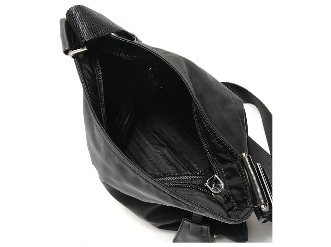 Borsa a tracolla Prada PRADA con placca logo Triangle in nero - vista 10