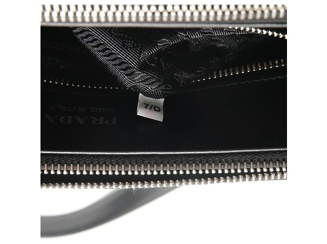 Borsa a tracolla 2-Way in pelle Prada Diagram Nero - vista 10