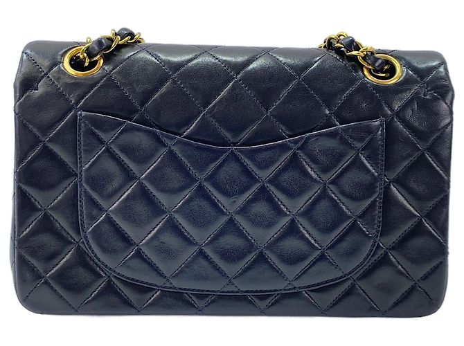 Borsa a tracolla Chanel Matelassé 23 Nero - vista 3