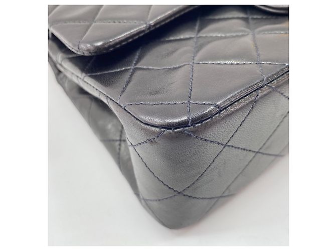 Borsa a tracolla Chanel Matelassé 23 Nero - vista 9