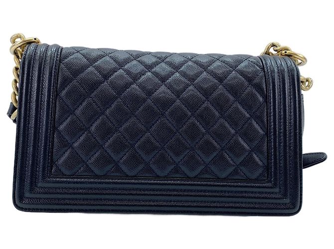 Borsa a tracolla Chanel Boy 25 in nero - vista 3