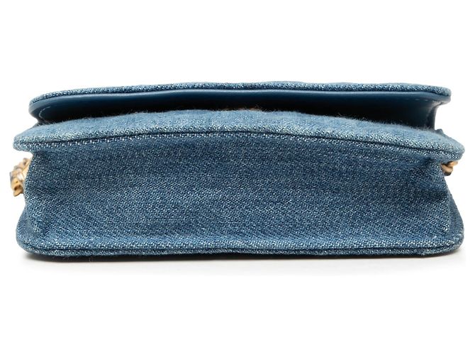 Clutch Chanel Blue Mini Quilted Denim Pearl Crush con catena - vista 3