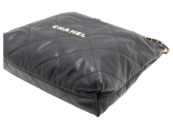 Chanel 22 Handtasche aus gestepptem glänzendem Kalbsleder Schwarz Medium - Ansicht 8