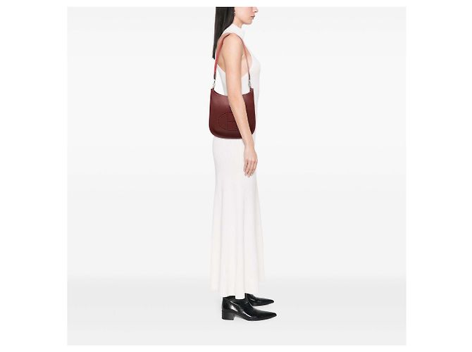Hermès Red Togo Evelyne I 33 Roja Burdeos - vista 6
