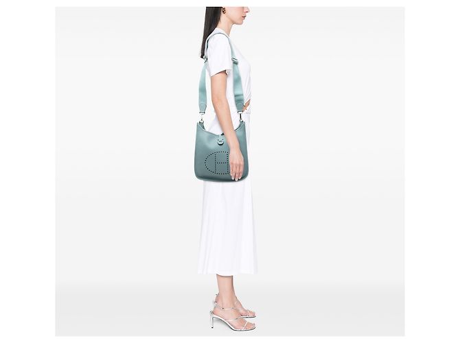 Hermès Blue Clemence Evelyne III 29 Blu chiaro - vista 7