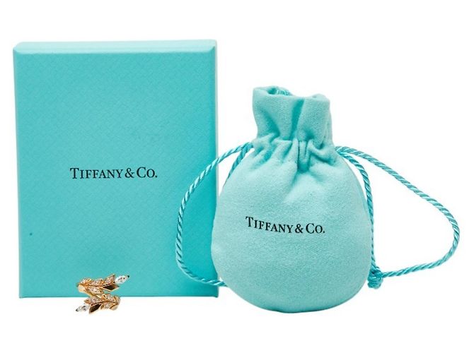 Tiffany & Co. 18K Yellow Gold Victoria Vine Bypass Ring - view 8