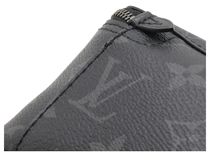 Pochette Louis Vuitton Monogram Eclipse Cube de Orangement PM Marrone Nero - vista 5