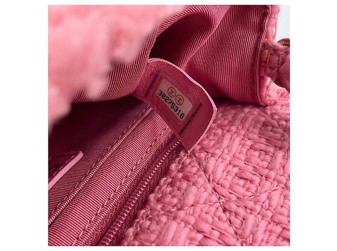 Borsa a tracolla Chanel Mini Matelassé in rosa - vista 13